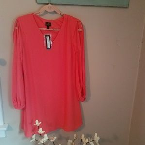 Worthington split-sleeve shift dress